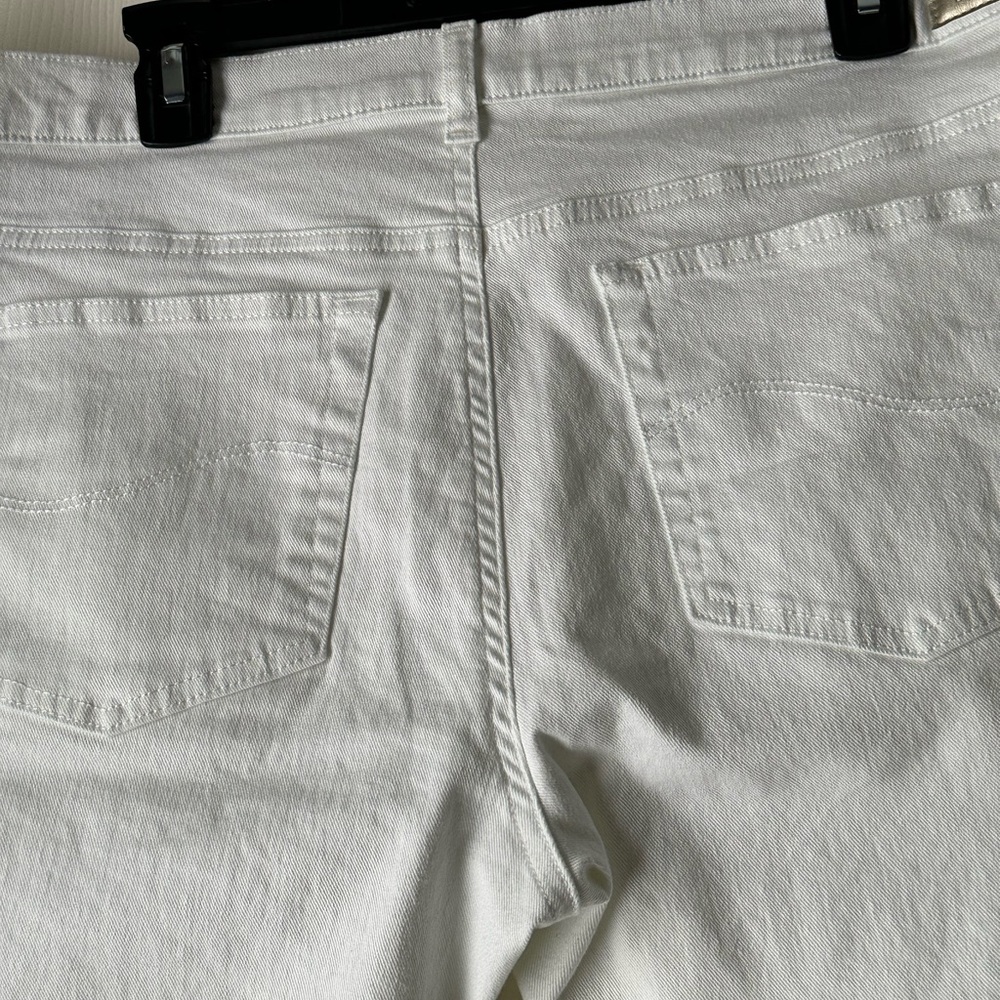Jeans - Picture 5 of 5